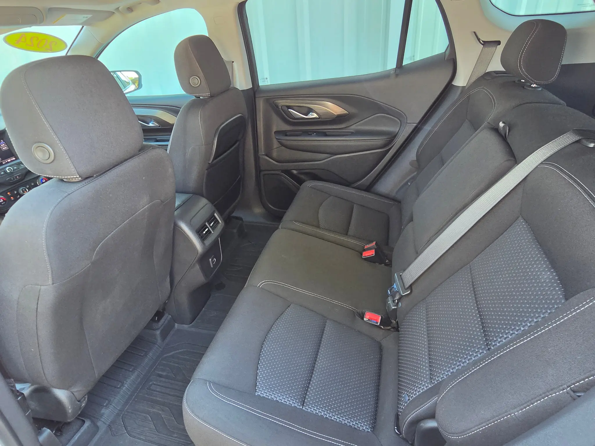 2024 GMC Terrain SLE AWD photo 5