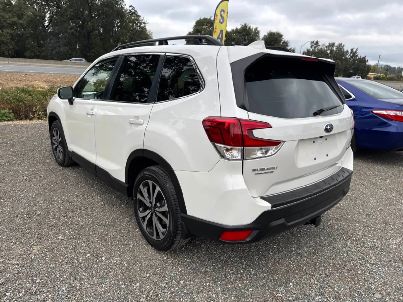 2023 Subaru Forester Limited photo 4