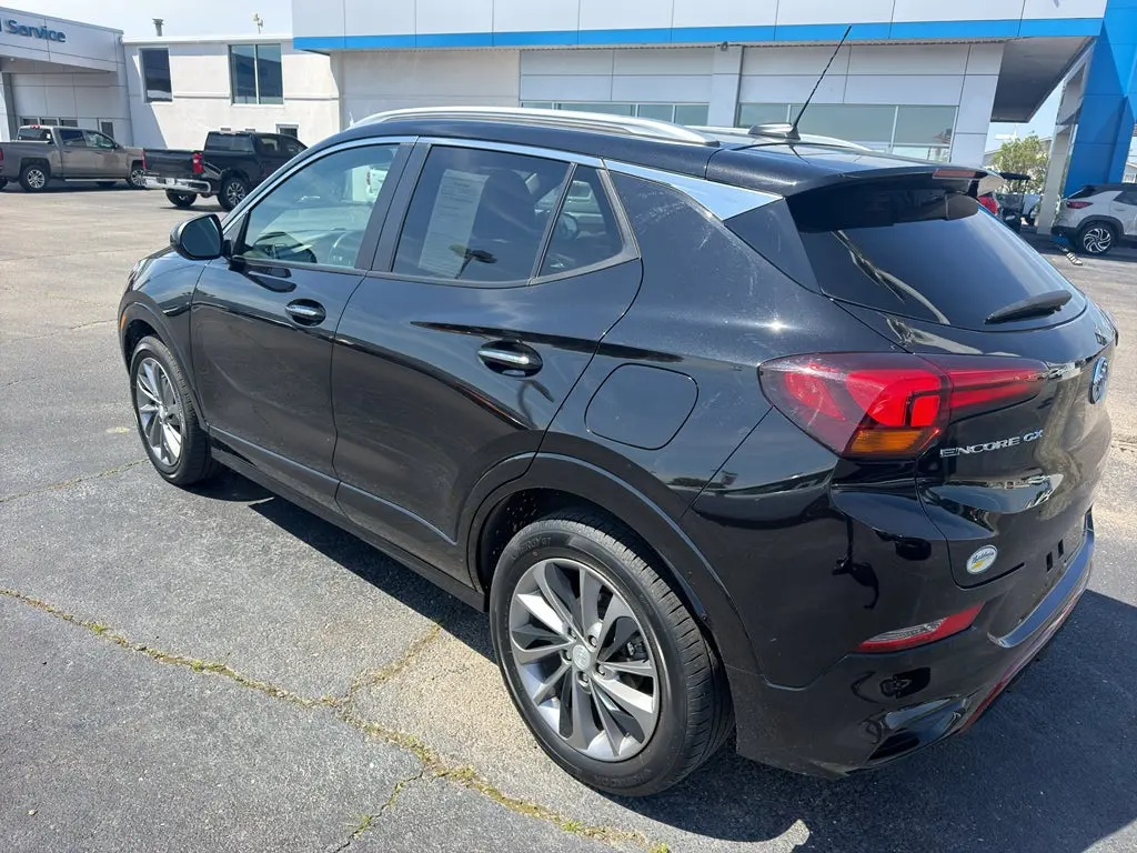 2022 Buick Encore GX Select photo 5
