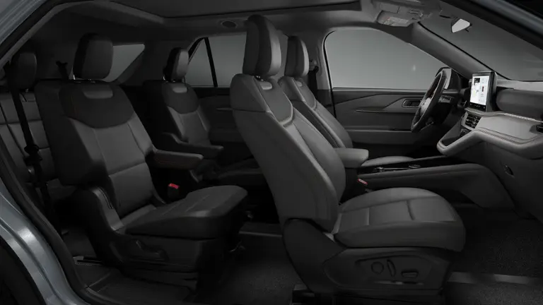 2026 Ford Explorer Active 4WD photo 5