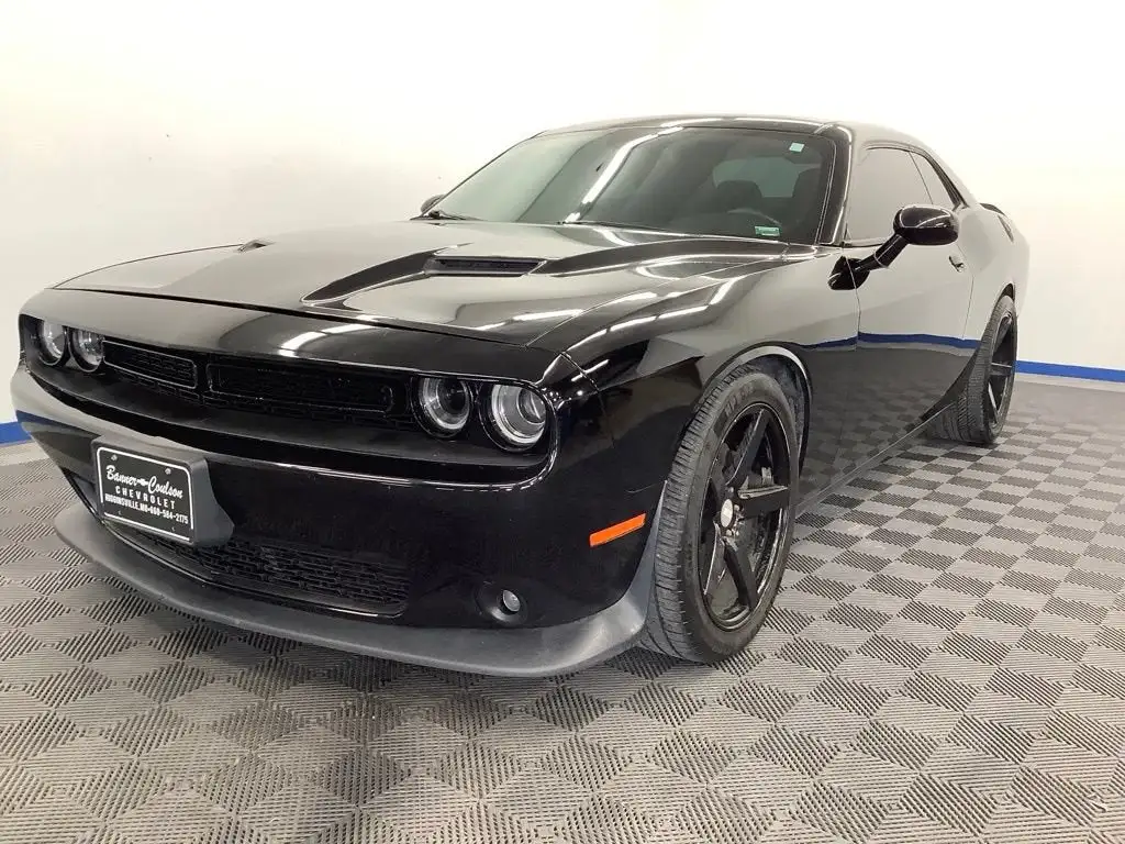 2016 Dodge Challenger Scat Pack's photo