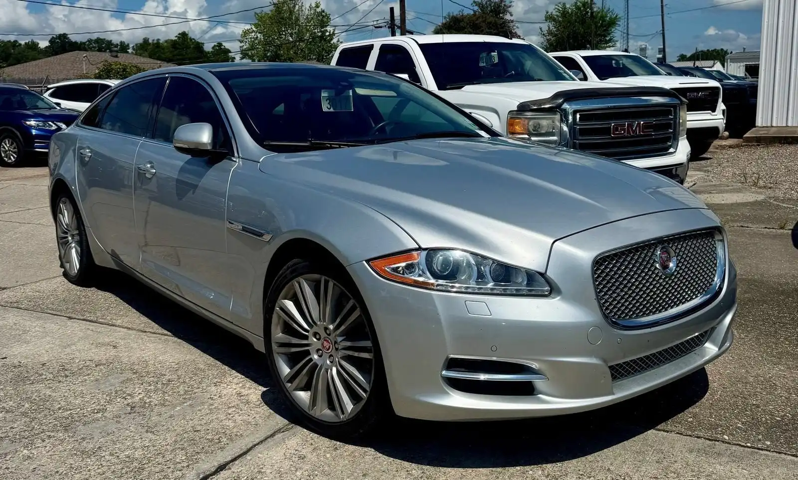 2015 Jaguar XJ XJL Portfolio's photo