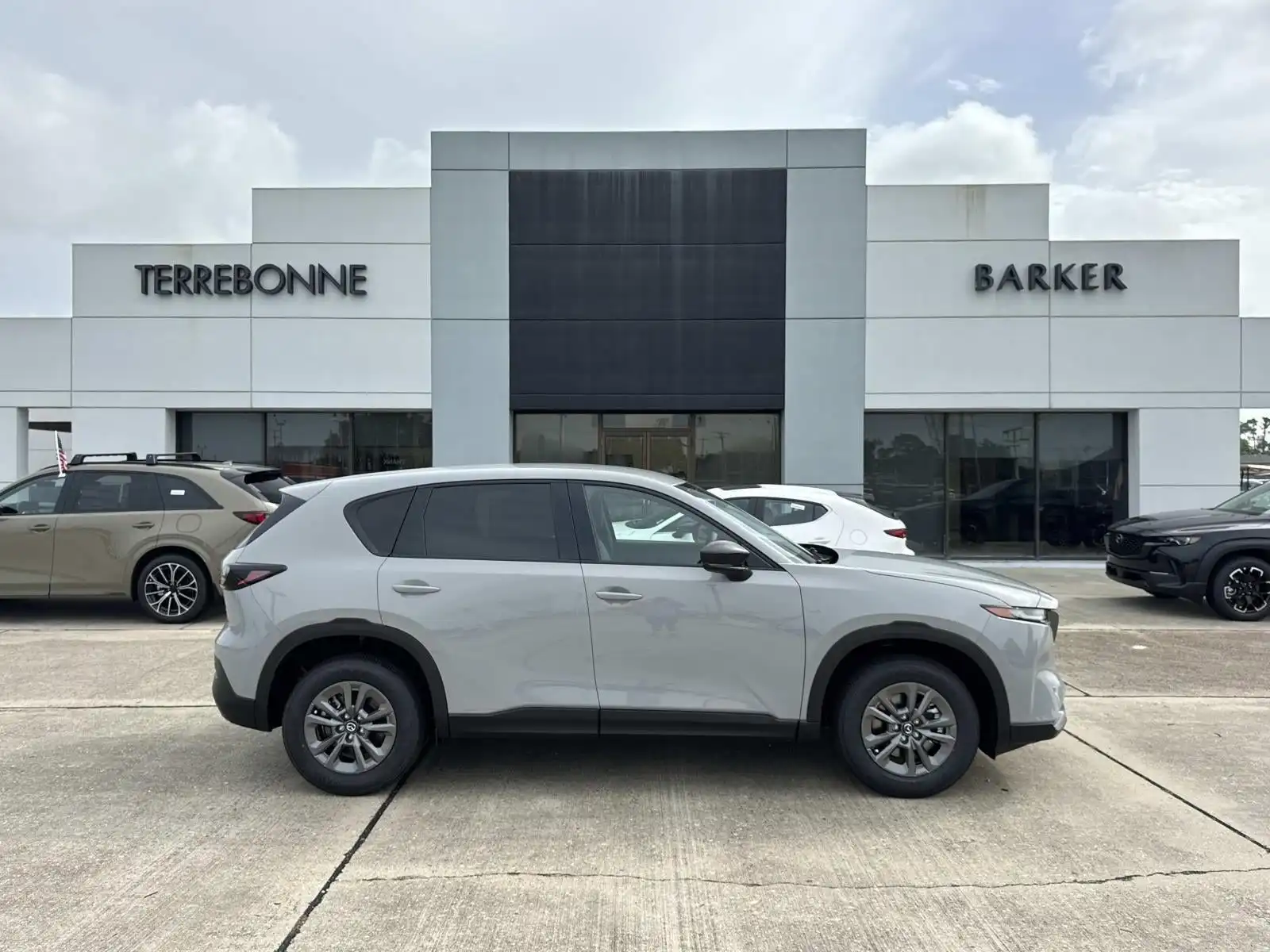 2026 Mazda CX-5 S Select Auto AWD's photo