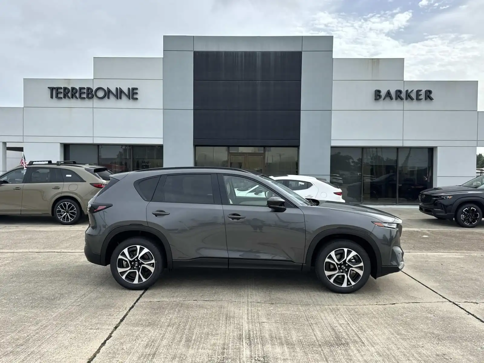 2026 Mazda CX-5 S Preferred Auto AWD's photo