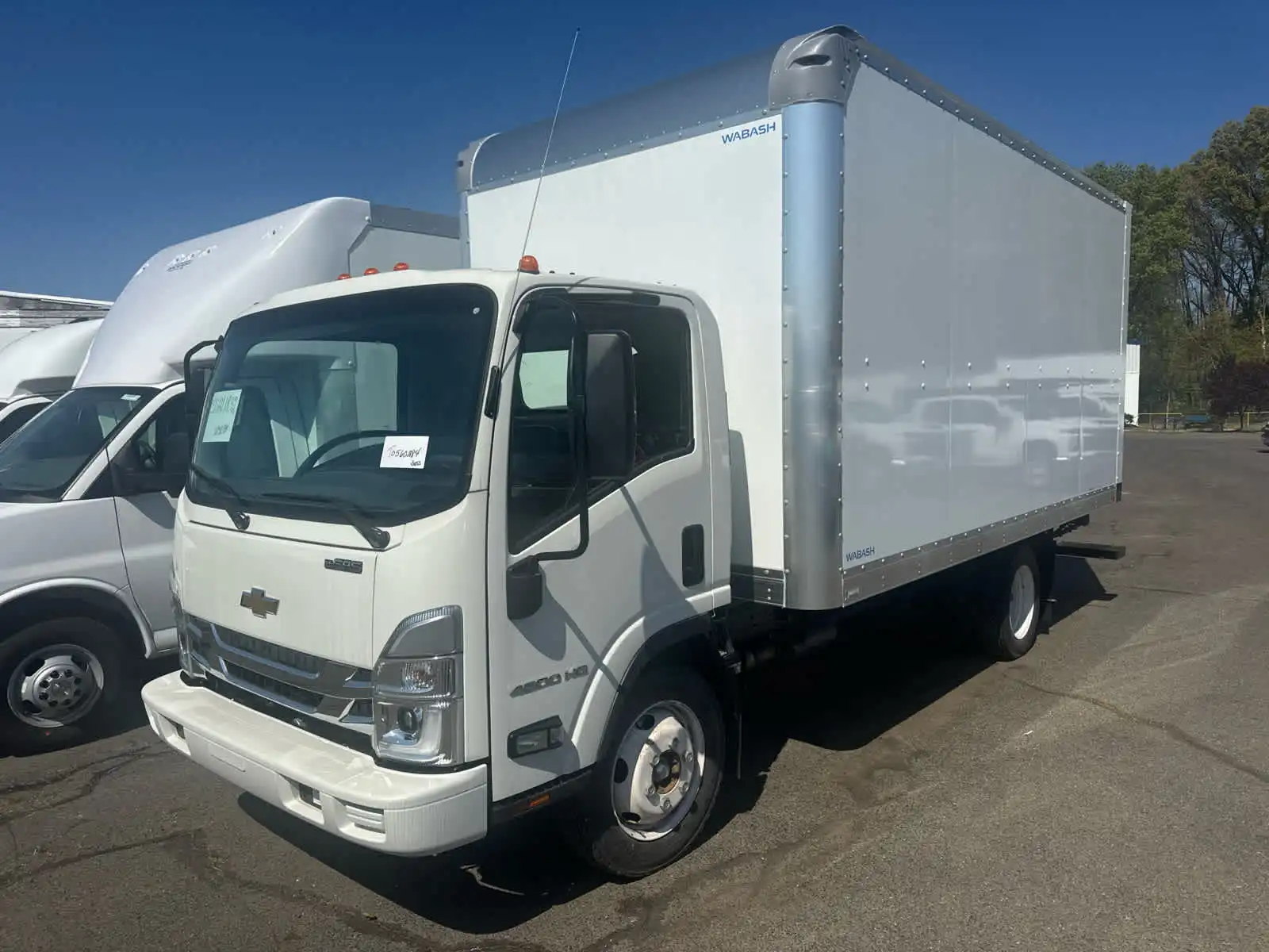 2025 Chevrolet Low Cab Forward 4500 Gas 176" WB Regular Cab's photo
