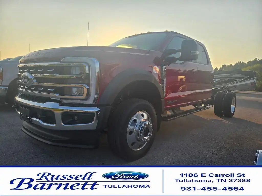 2027 Ford F-450 Lariat 4WD Crew Cab DRW 179 in's photo