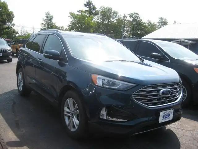 2020 Ford Edge SEL AWD's photo