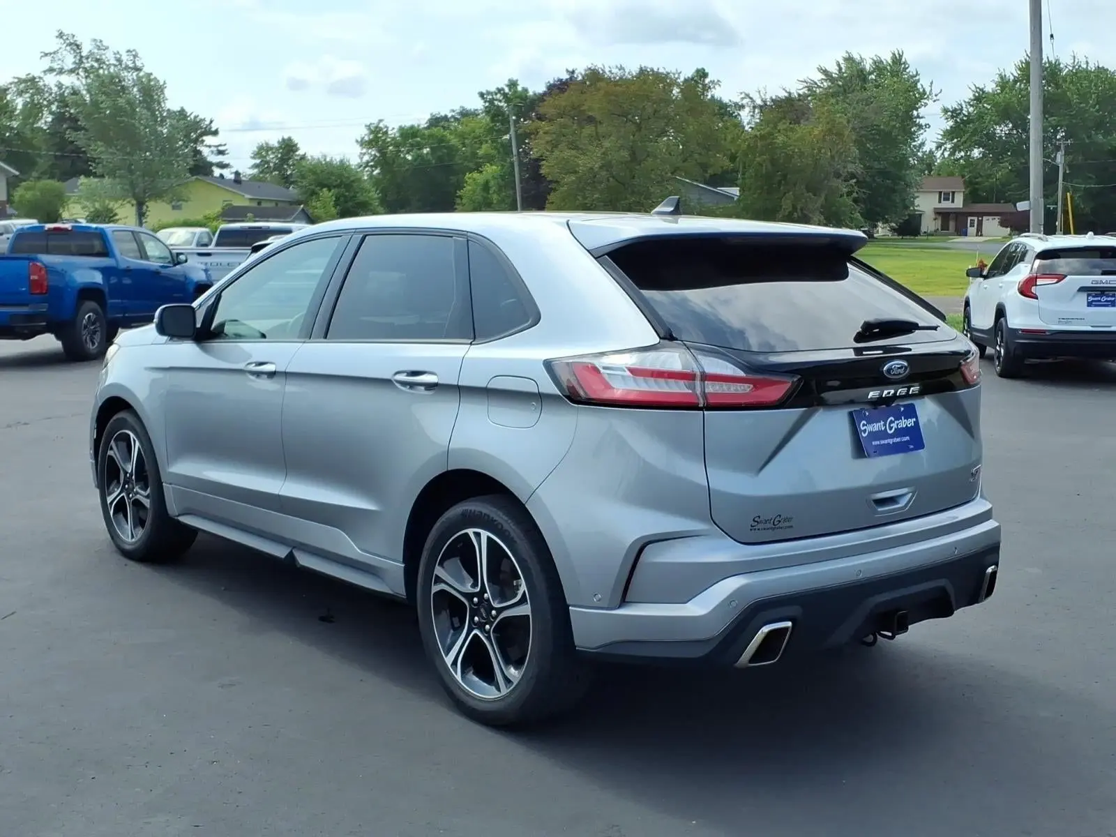 2023 Ford Edge ST AWD photo 3