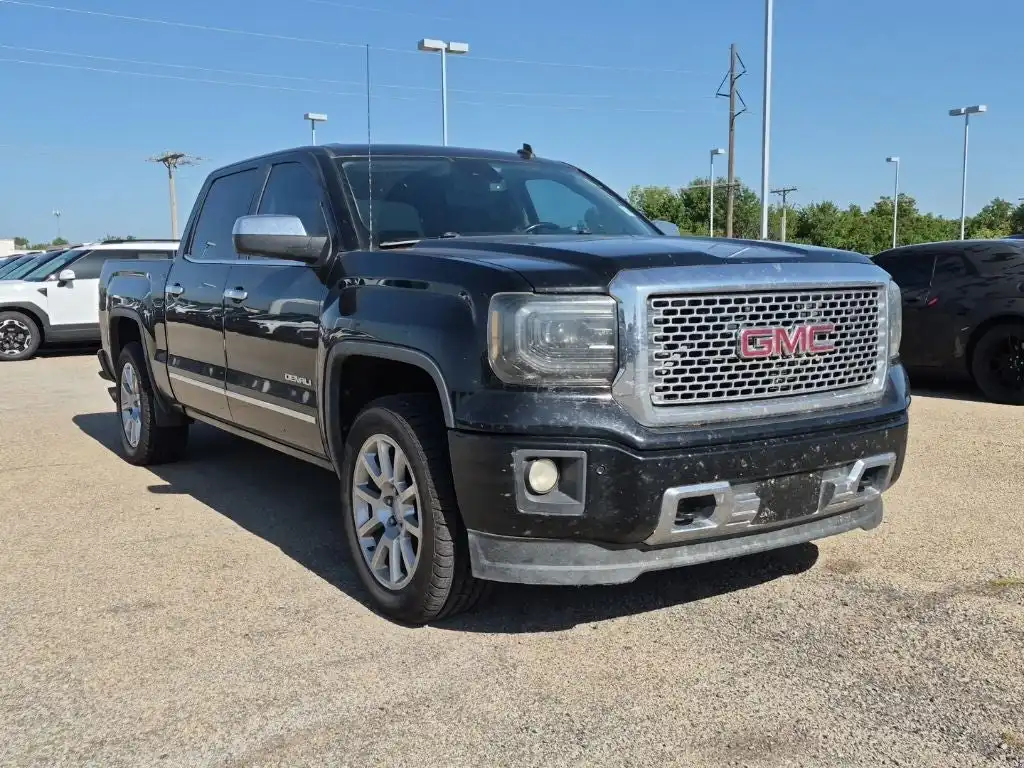 2014 GMC Sierra 4WD Crew Cab Short Box's photo