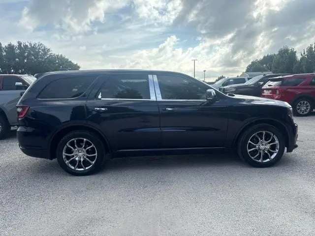 2017 Dodge Durango R/T RWD photo 4