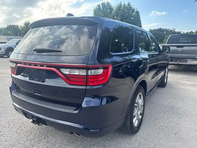 2017 Dodge Durango R/T RWD photo 5