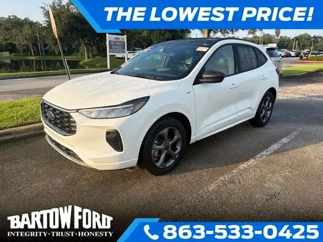2024 Ford Escape ST-Line FWD's photo