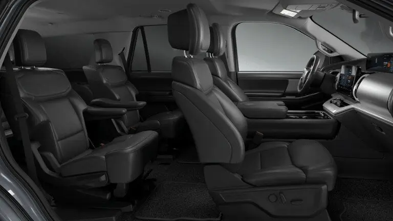 2027 Ford Expedition Active photo 5