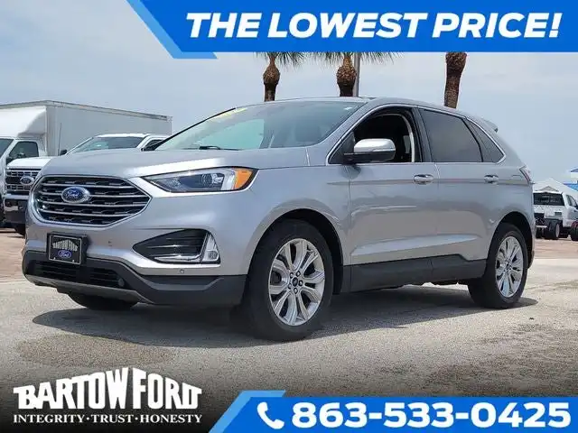 2022 Ford Edge Titanium AWD's photo