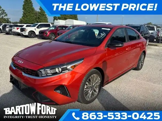 2024 Kia Forte GT-Line AT's photo