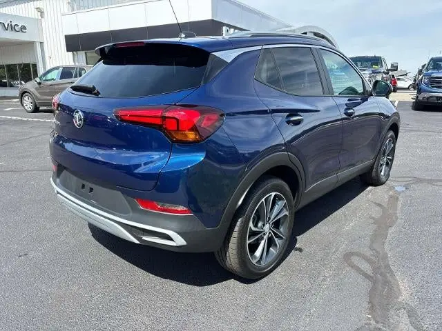 2023 Buick Encore GX Select AWD photo 3