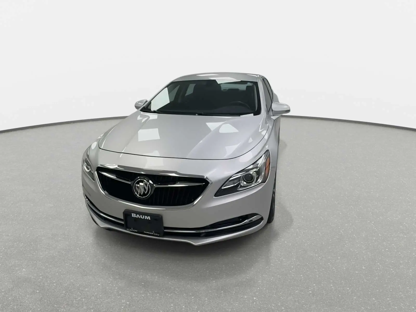 2017 Buick LaCrosse Essence photo 3
