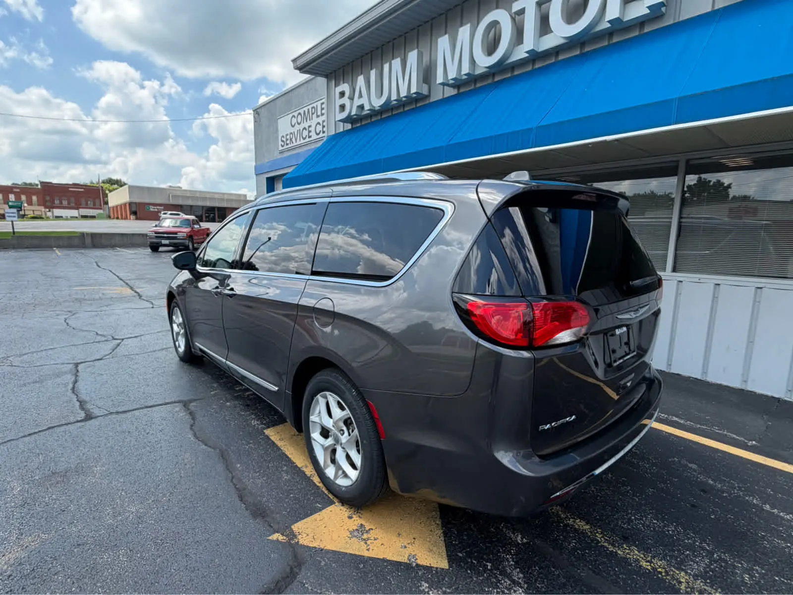 Vehicle Image 2