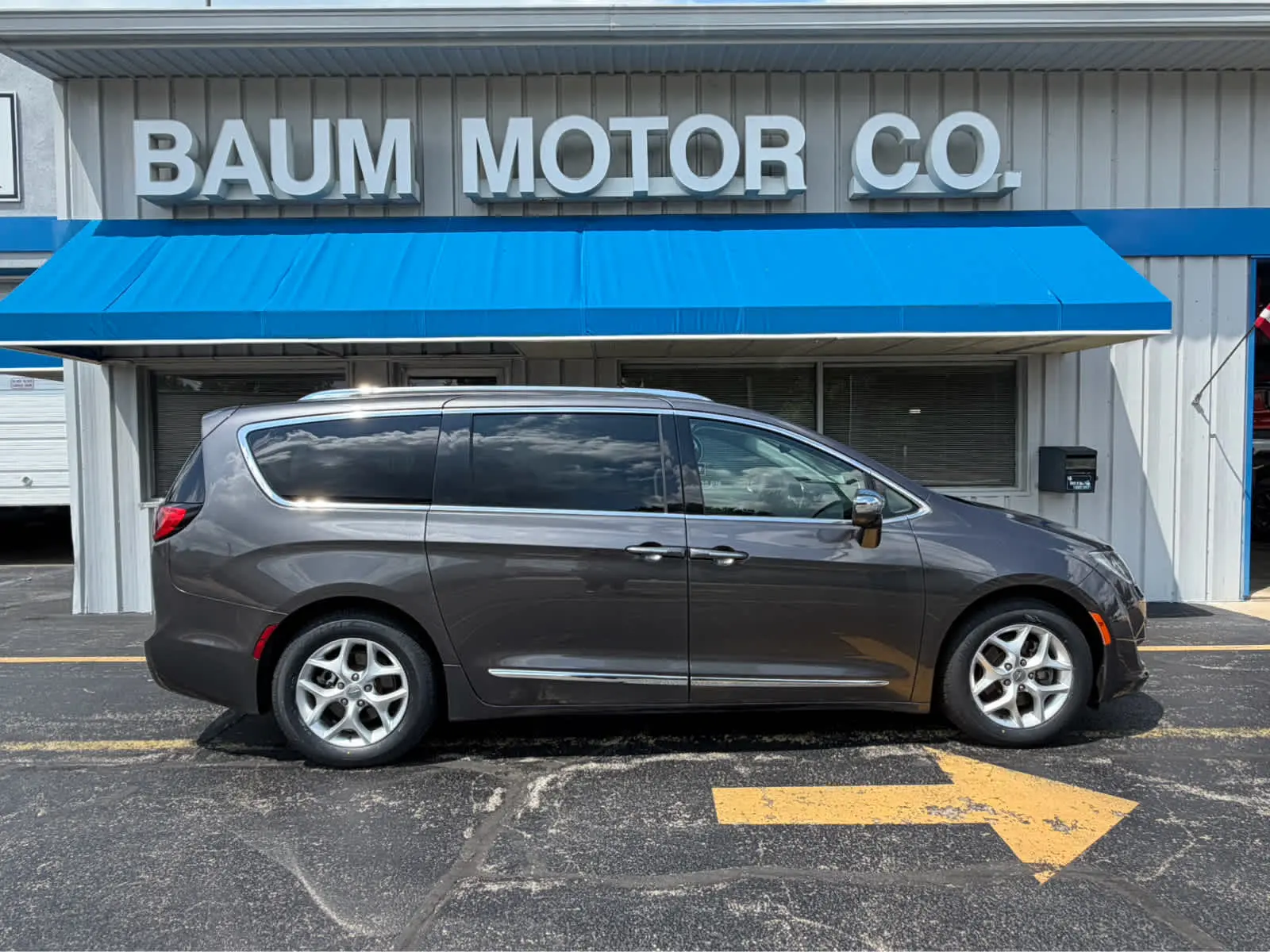 2020 Chrysler Pacifica Limited photo 5