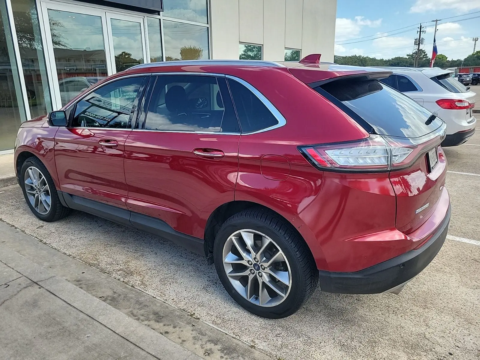 2018 Ford Edge Titanium photo 5