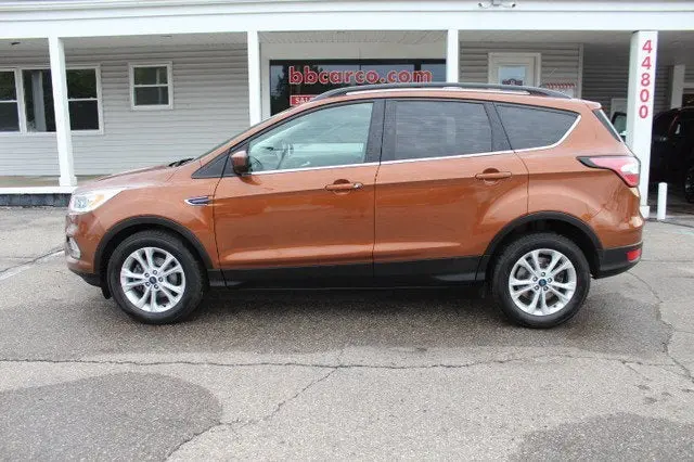 2017 Ford Escape SE photo 4