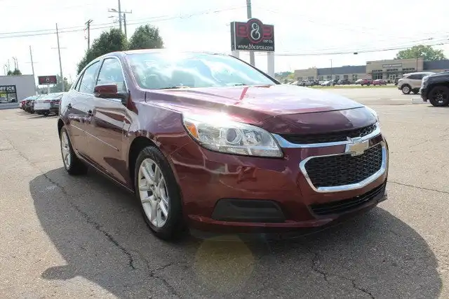 2015 Chevrolet Malibu 1LT's photo
