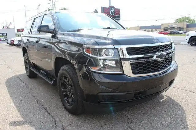 2019 Chevrolet Tahoe 4WD LS's photo