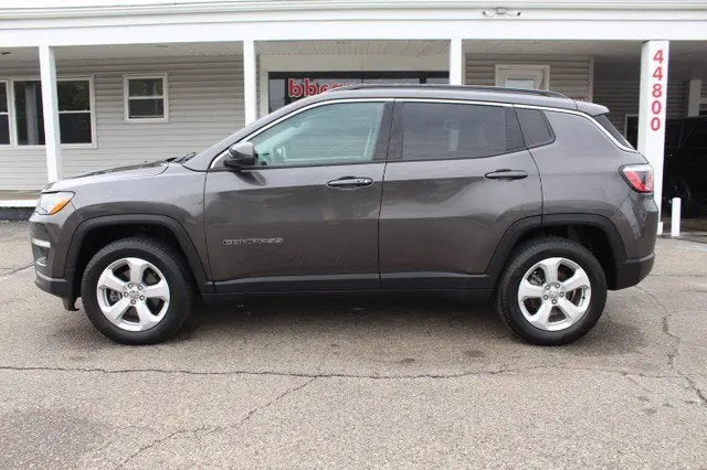 2018 Jeep Compass Latitude 4WD photo 4