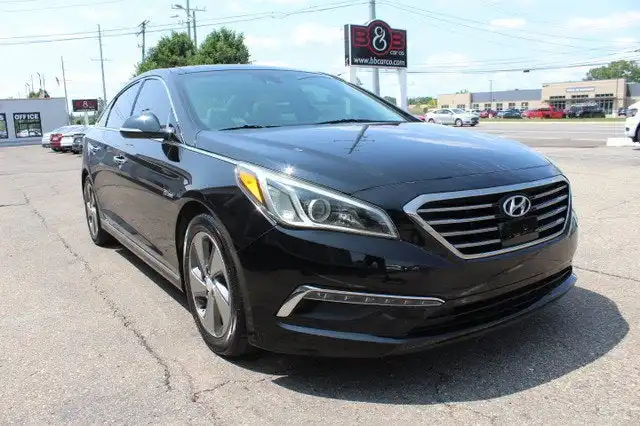 2016 Hyundai Sonata Limited's photo