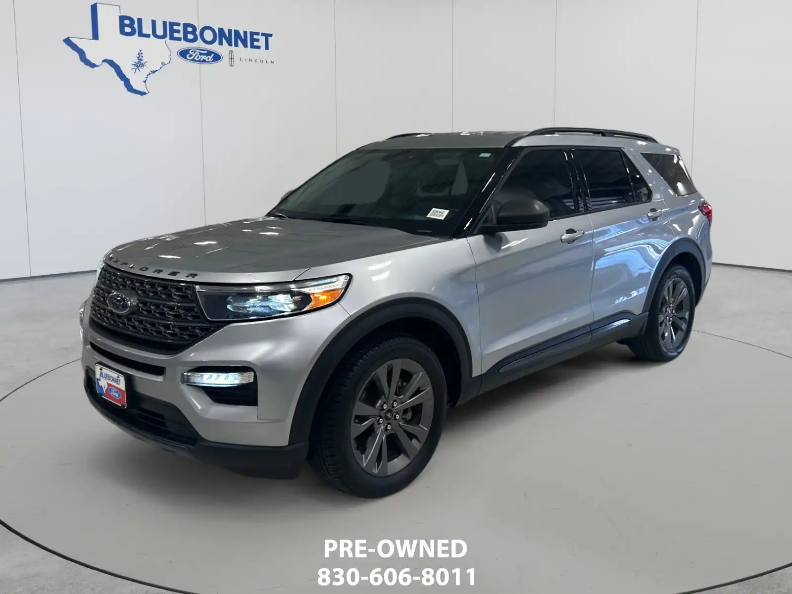 2021 Ford Explorer XLT RWD's photo