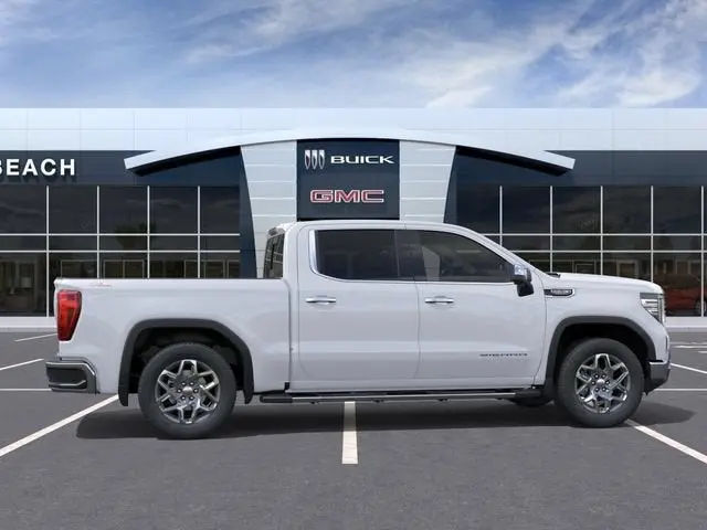 2026 GMC Sierra 4WD Crew Cab Short Box SLT photo 5