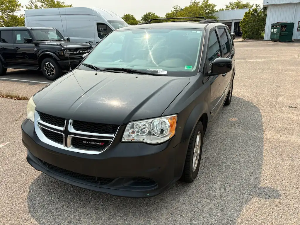 2013 Dodge Grand Caravan SXT's photo