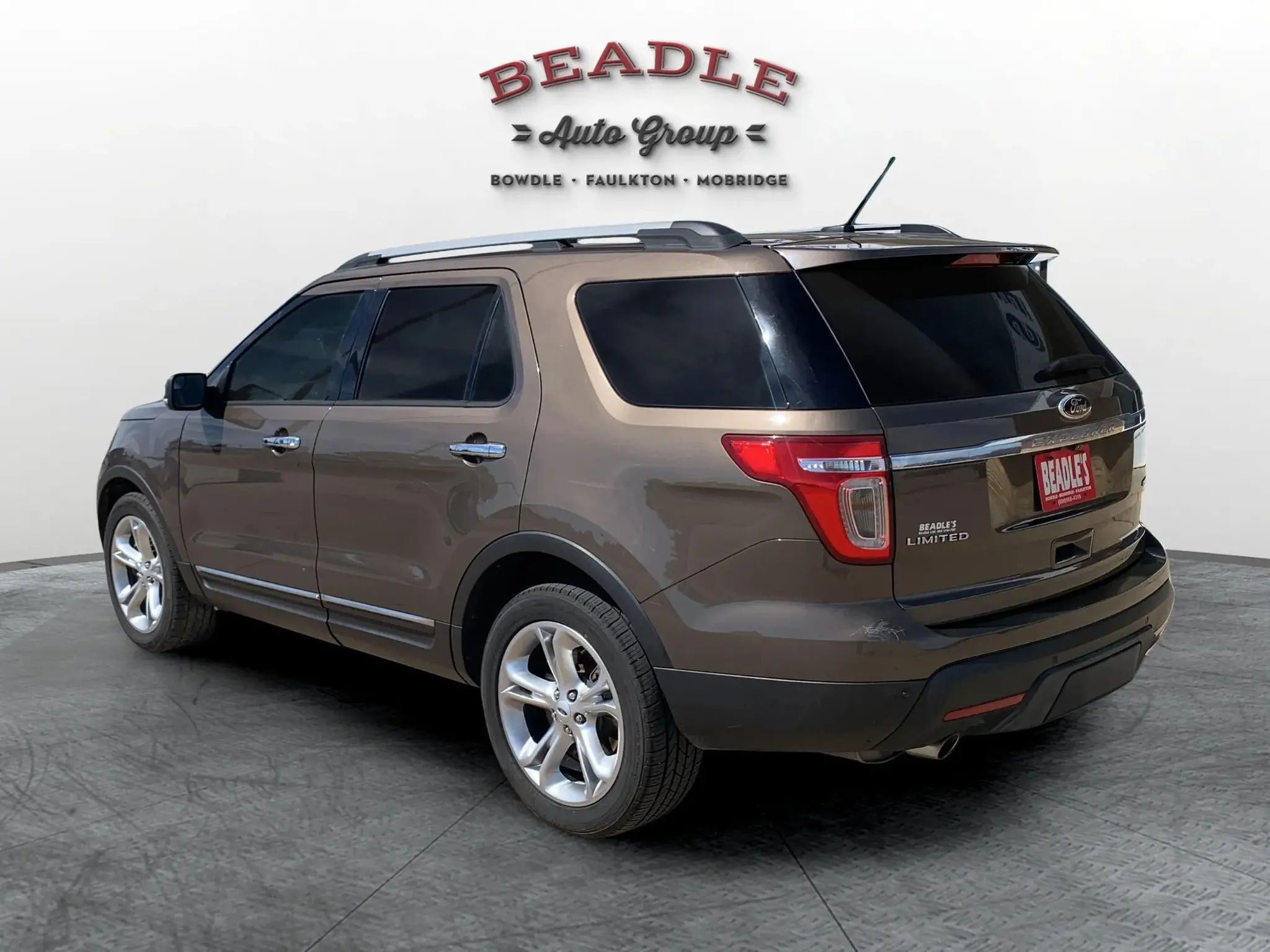 2015 Ford Explorer Limited 4WD photo 4