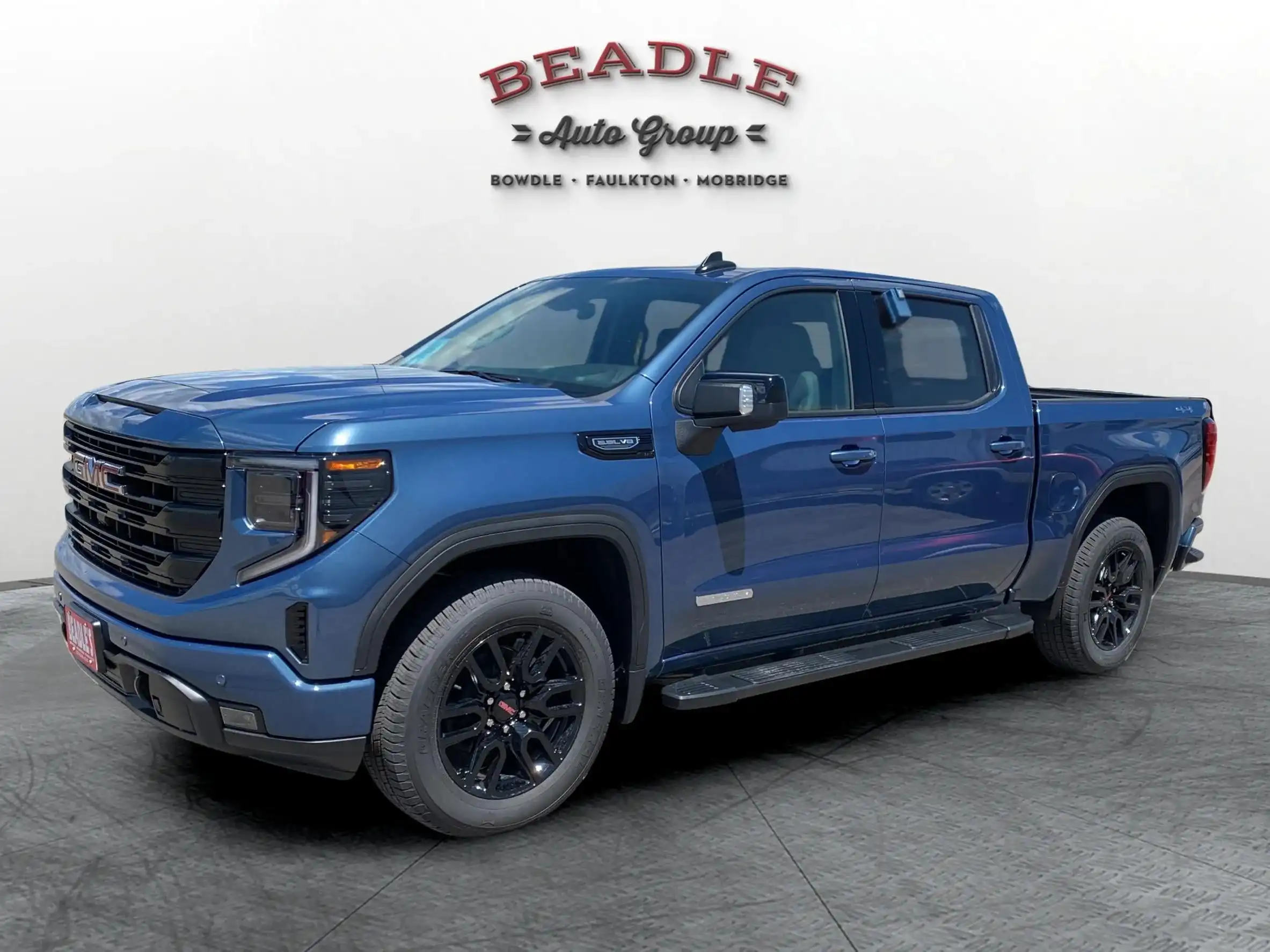 2026 GMC Sierra 4WD Crew Cab Standard Box Elevation's photo