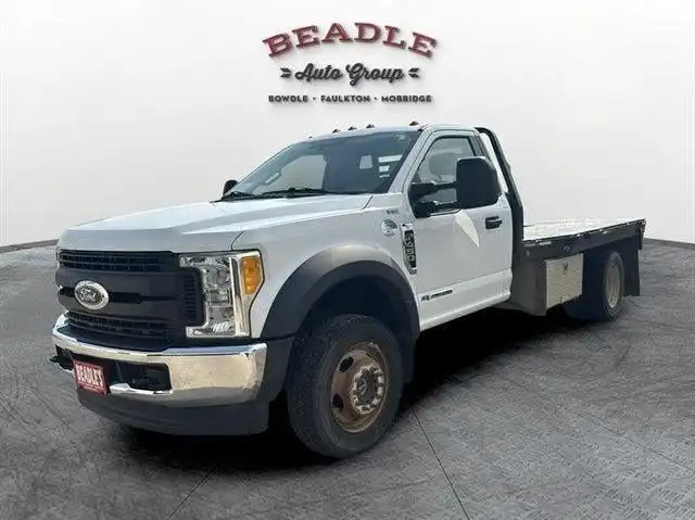 2017 Ford F-450 XL 4WD Regular Cab DRW 169 in's photo