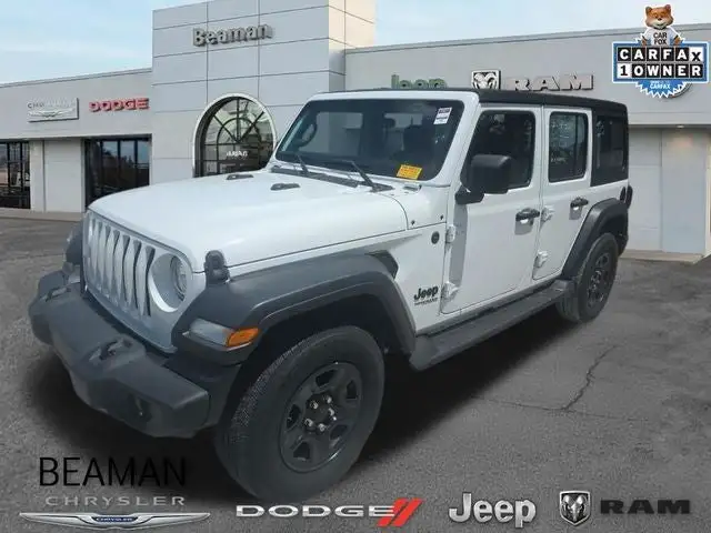 2022 Jeep Wrangler Sport's photo