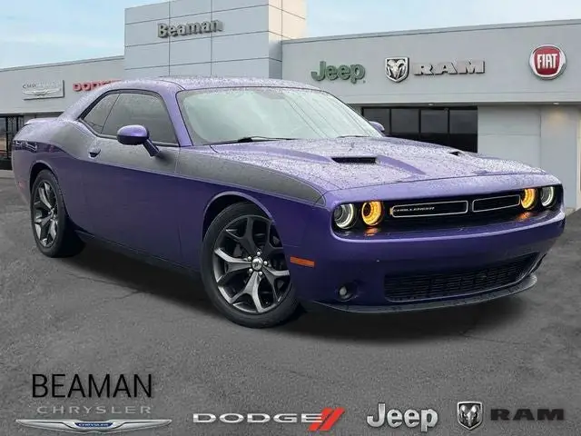 2018 Dodge Challenger SXT Plus photo 1