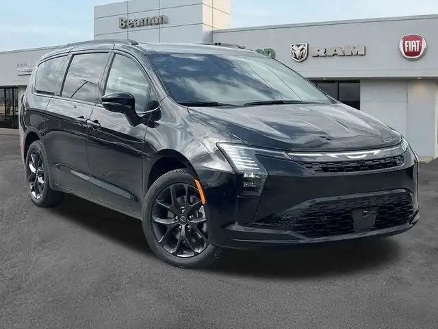 2027 Chrysler Pacifica Limited AWD's photo