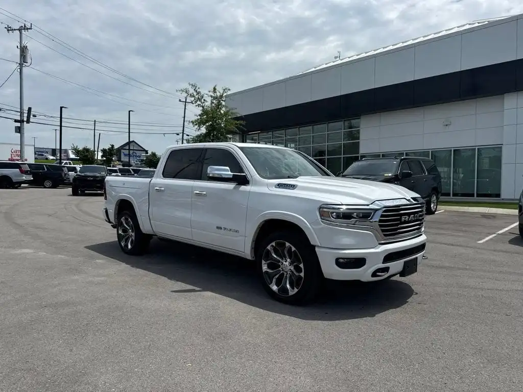 2022 RAM 1500 Longhorn 4x4 Crew Cab 5'7's photo