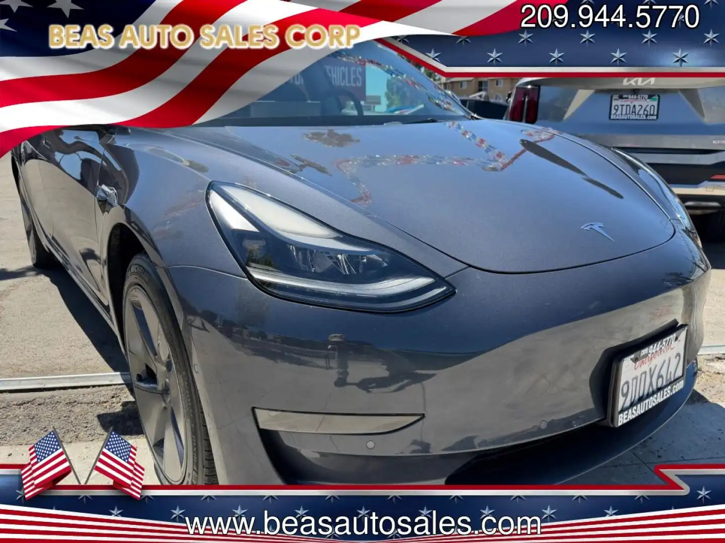 2022 Tesla Model 3 Standard Range Plus's photo