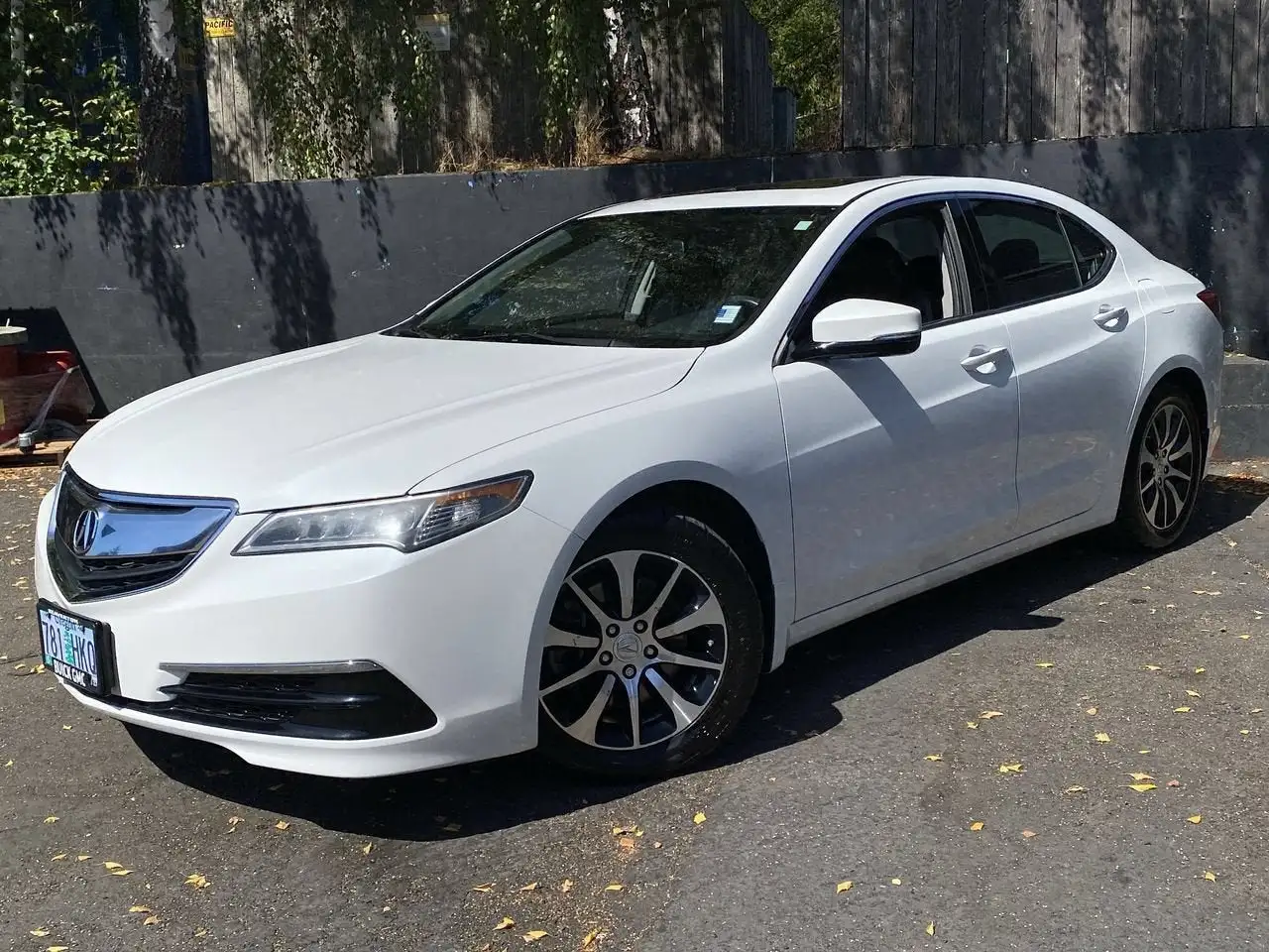 2016 Acura TLX 2.4 Auto's photo