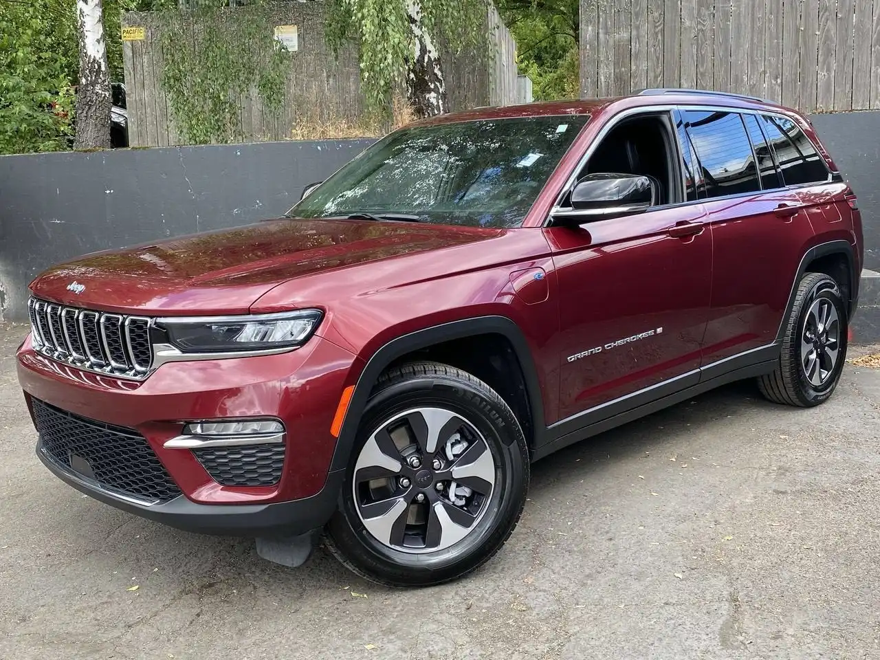 2024 Jeep Grand Cherokee 4xe 4x4's photo