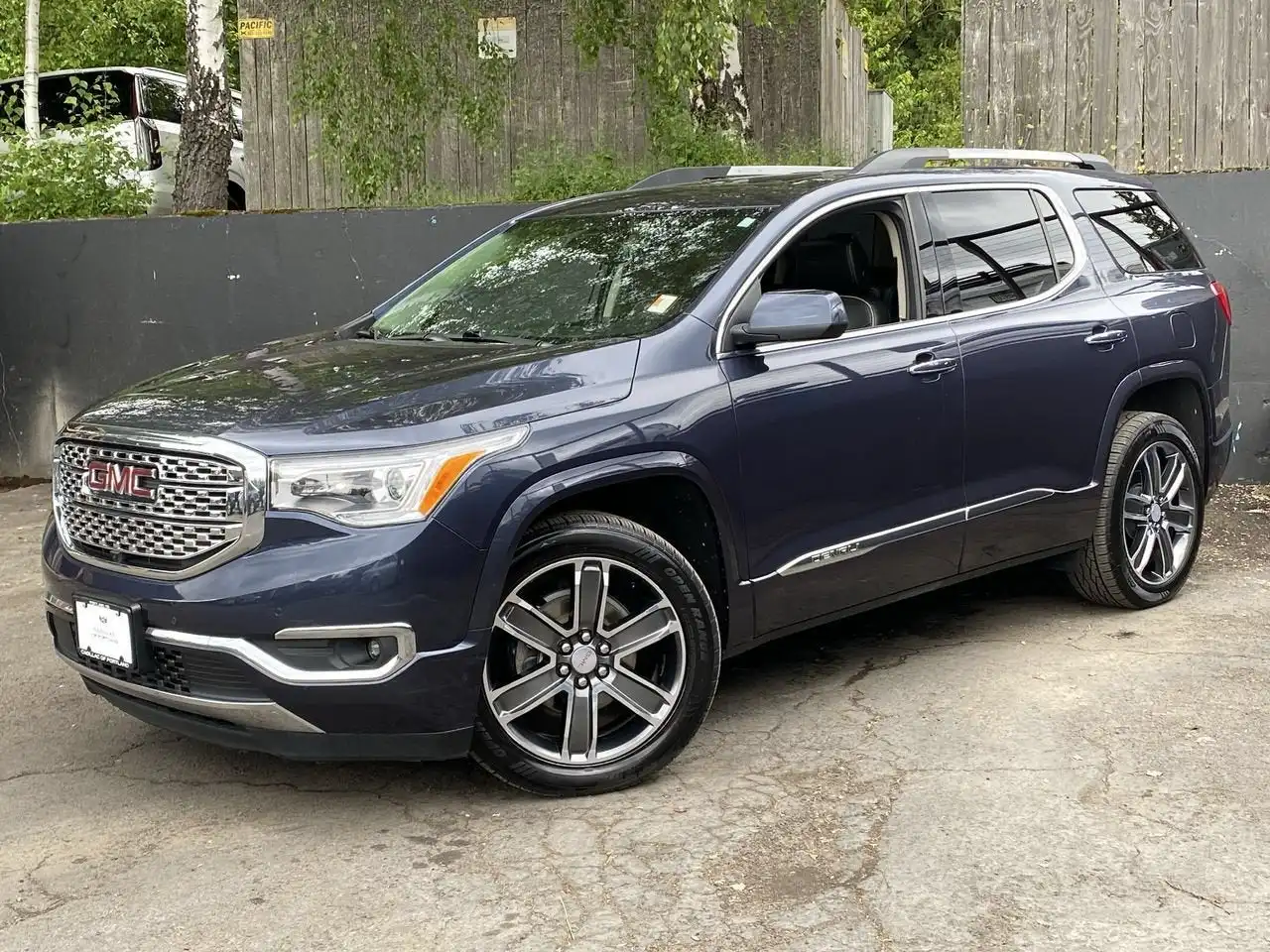 2018 GMC Acadia Denali AWD's photo