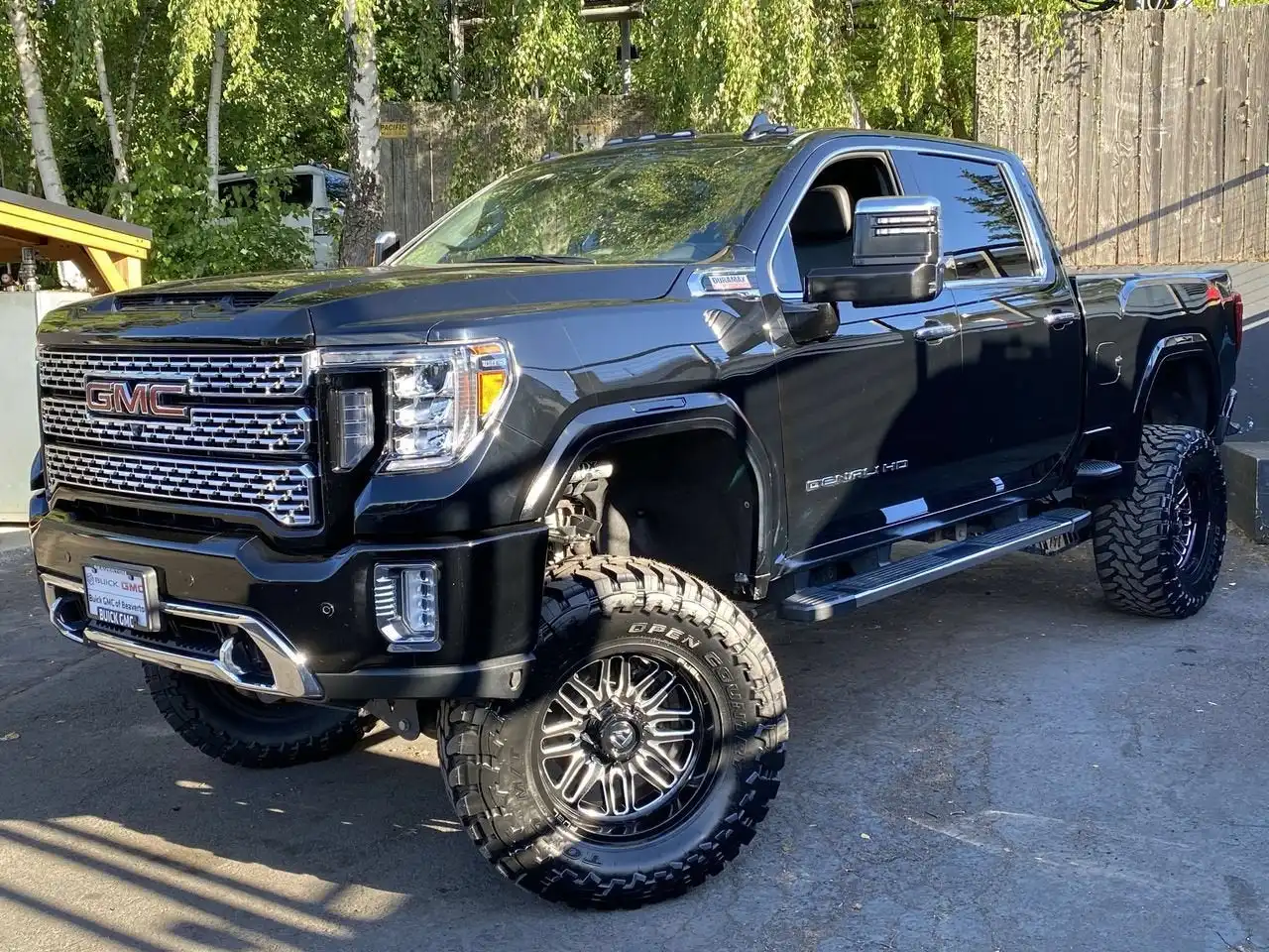 2020 GMC Sierra 4WD Crew Cab Standard Box Denali's photo