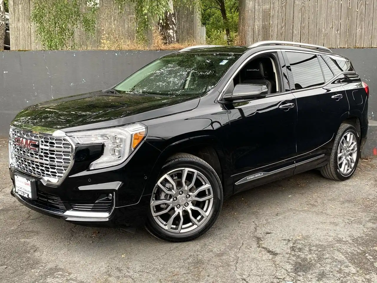 2022 GMC Terrain Denali AWD's photo