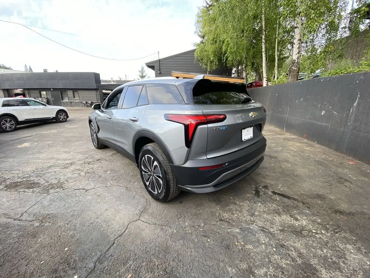 2024 Chevrolet Blazer EV LT AWD photo 4