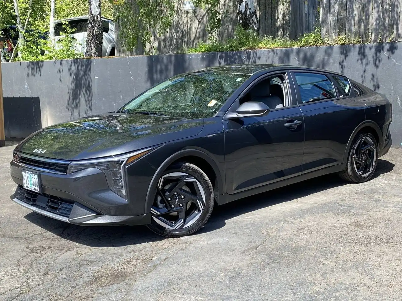 2025 Kia K4 EX AT's photo