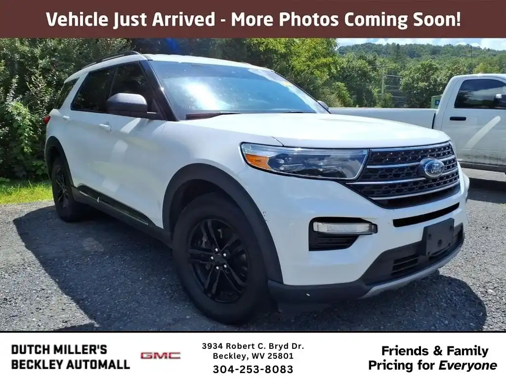 2021 Ford Explorer XLT 4WD's photo