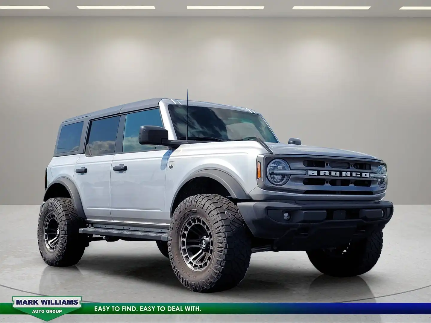 2023 Ford Bronco Big Bend Mid (222A) 4x4's photo