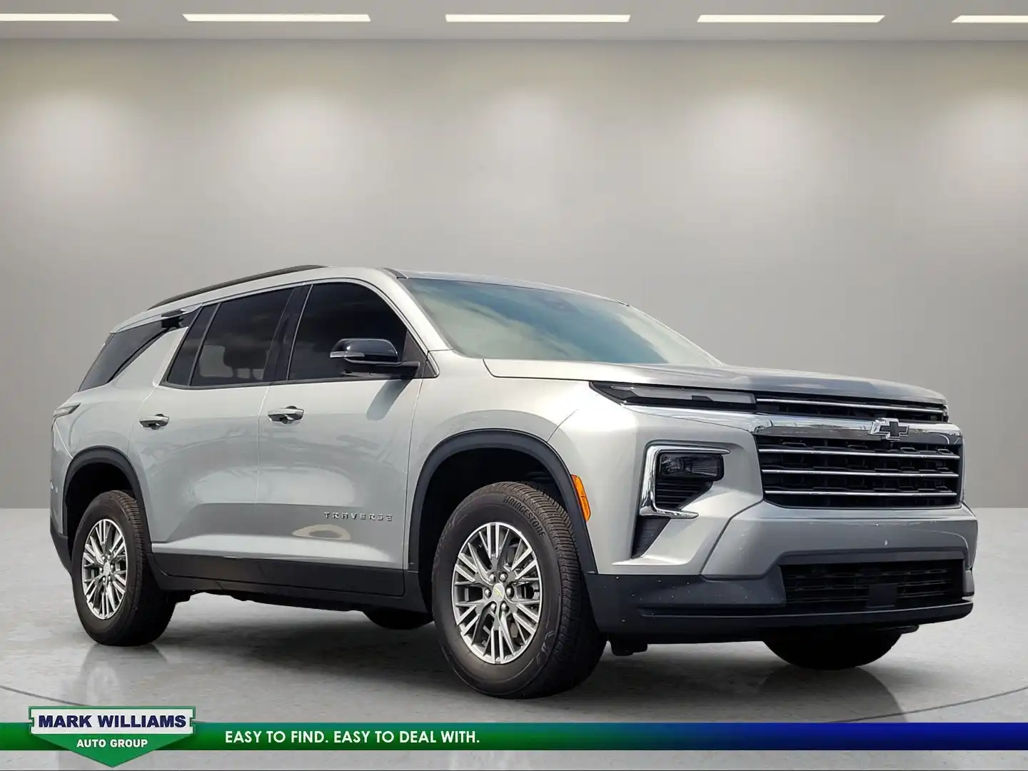 2025 Chevrolet Traverse LT FWD's photo